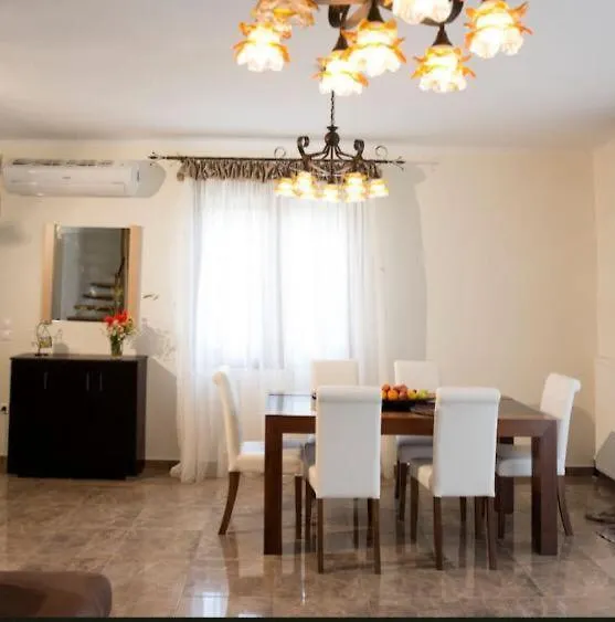 Villa Sea Breeze Nea Skioni